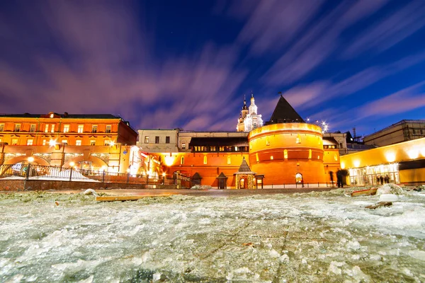 Moskova Şehir Merkezinin Kışın Akşam Vakti Muhteşem Mimarisi — Stok fotoğraf