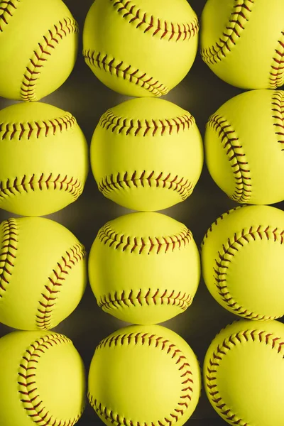 Fastpitch Softball Bollar Bakgrund Närbilder — Stockfoto