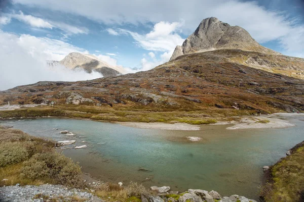 Norvegia paesaggio al momento dell'autunno — Foto Stock