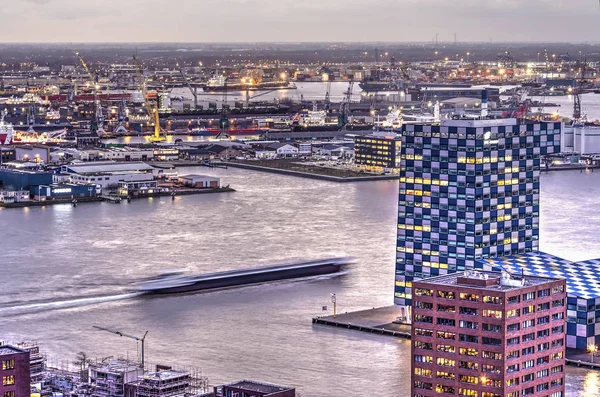 Rotterdam Nizozemsko Února 2018 Řeka Nieuwe Maas Oblasti Kolem Parkhaven — Stock fotografie