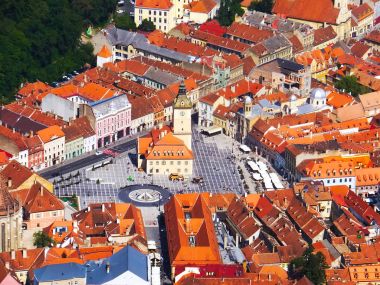 Brasov eski kasaba görünümünden tampa hill, Transilvanya, Romanya