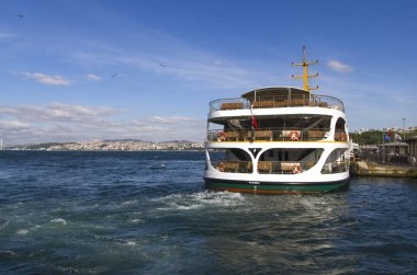 Istanbul yolcu feribotu