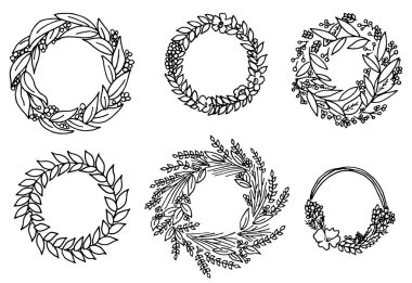 Çelenk çiçekli. Vektör kümesi. Sevimli çiçek koleksiyonu, elle çizilmiş suluboya. Düğün ya da tebrik kartları. Romantik tasarım. Vintage tarzı kazınmış.