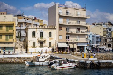 Yelken gemi su Harbor fotoğrafı