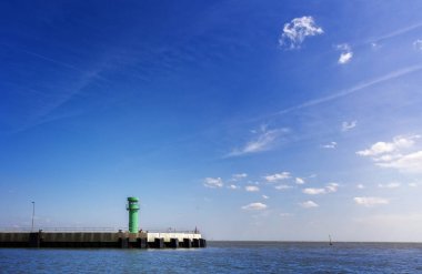 Deniz feneri liman gün süre vurdu