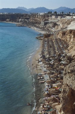 sharm el sheikh Mısır adlı Naama Bay kumlu plaj güzel manzara 
