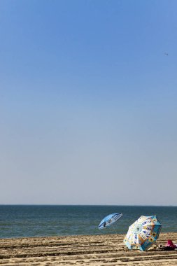  Güneş ekranlar At Beach fotoğrafı
