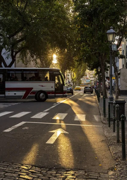 Akşam Güneş City Gün Süre Vurdu — Stok fotoğraf