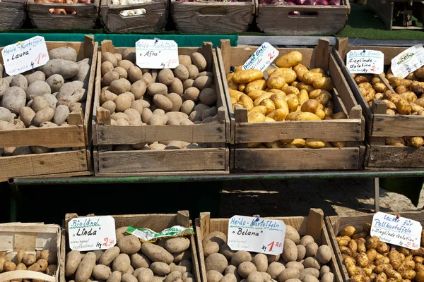 Предложение Рынке Картофеля — стоковое фото