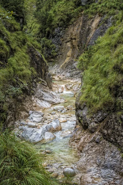 Rzeka Góry Dnia Strzał — Zdjęcie stockowe
