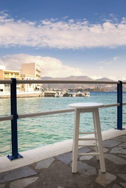 Gündüz Deniz, dışkı vurdu