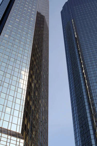 Φωτογραφία Της Επιχείρησής Ουρανοξύστης Στην Πόλη Βερολίνο Γερμανία — Φωτογραφία Αρχείου