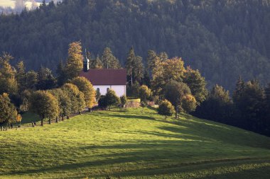 Şaşırtıcı dağlar manzara ateş