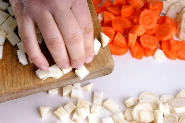 Preparare Verdure Fresche Biologiche Mano Coltello — Foto Stock