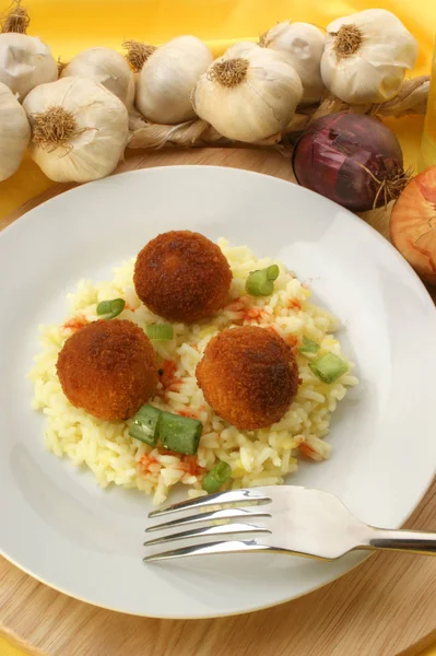 Plate Fried Chicken Balls Brown Rice — Stock Photo, Image