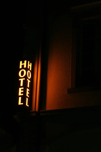 Hotel Sign Close Shot — Stock Photo, Image
