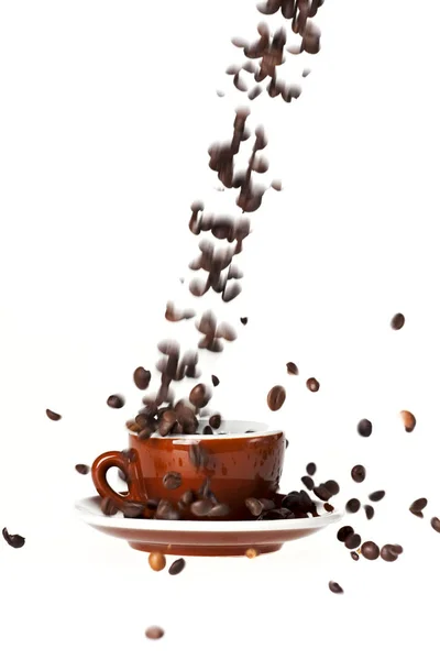コーヒー豆のクローズ アップ ショットを閉じる — ストック写真