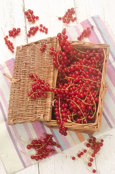 Nahaufnahme Von Frischen Rohen Roten Johannisbeeren — Stockfoto