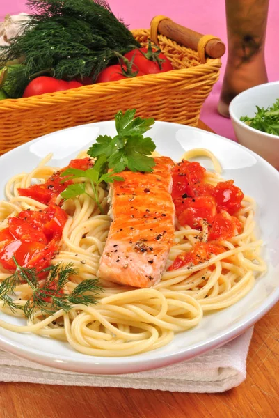 White Plate Grilled Salmon Fillet Tomato Spaghetti — Stock Photo, Image