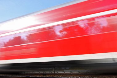 Yük treni yakın atış