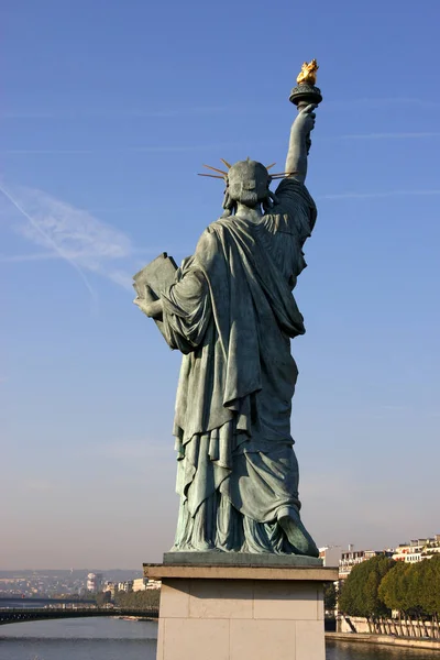 Libert Paris Schot Dagtijd — Stockfoto