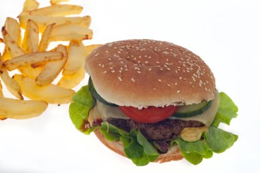 lezzetli büyük beyaz arka plan üzerinde izole Burger Close-Up