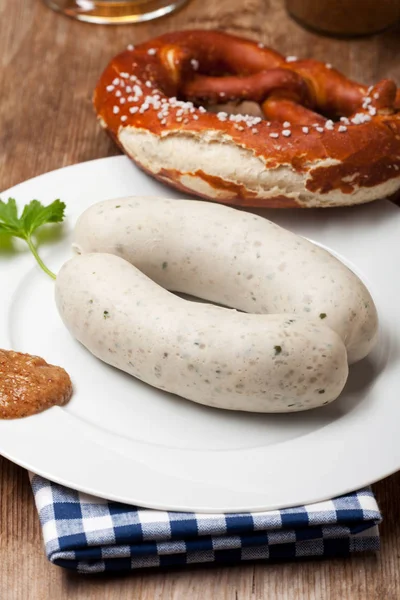 Close Dari White Bavarian Sausages Piring — Stok Foto