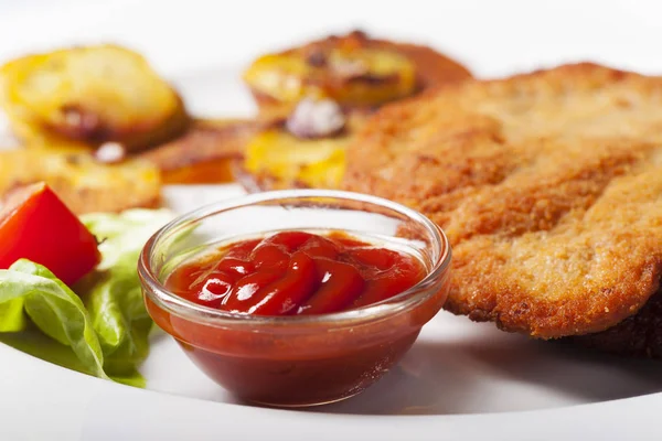 Primer Plano Sabroso Wiener Schnitzel Plato — Foto de Stock