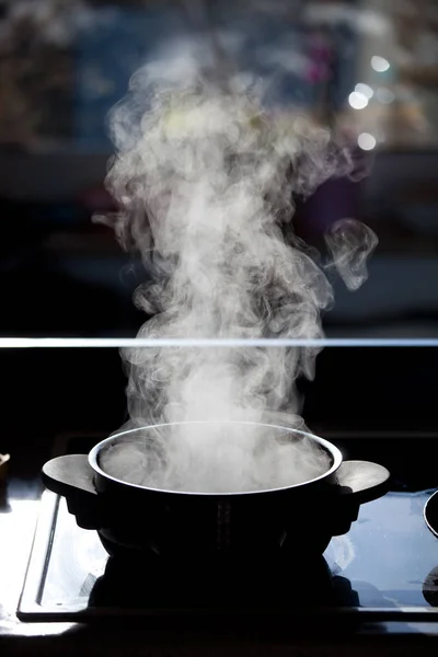 Boiling Water Tasty Soup Black Bowl — Stock Photo, Image
