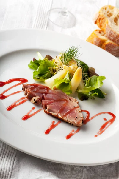 Grilled Tuna White Plate — Stock Photo, Image