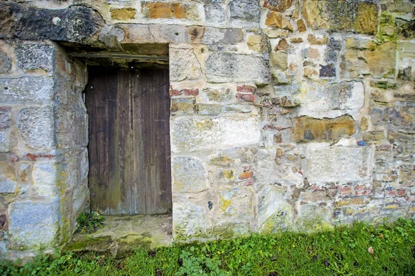 Alte Mittelalterliche Abteimauer — Stockfoto