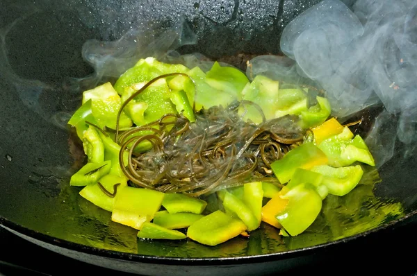 中国中華鍋で野菜のクローズ アップ写真 — ストック写真
