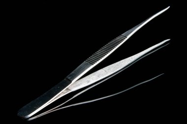 masada beyaz tıbbi cımbız yakın çekim fotoğraf   