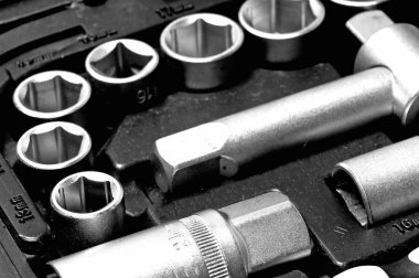 Araç kutusu ile krom topluluğu anahtarı yuva, yakın çekim