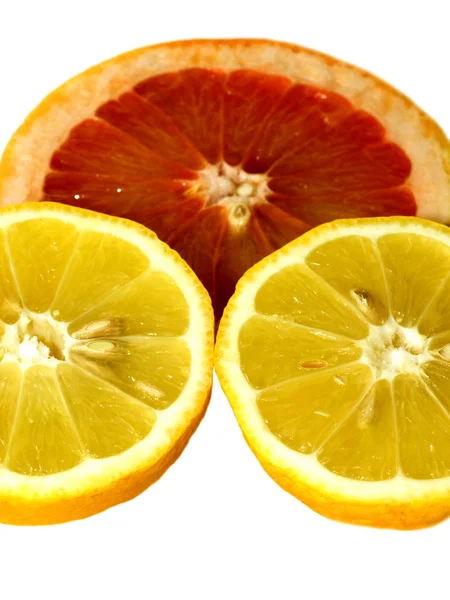 Skivor Grapefrukt Och Citron Som Isolerad Vit Bakgrund Närbild — Stockfoto