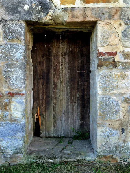 Altes Tor Einer Abteimauer — Stockfoto