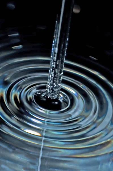 Водный Поток Рядом — стоковое фото