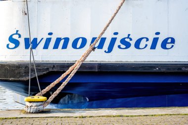 Swinoujscie, Polonya şehir vapur fotoğrafı