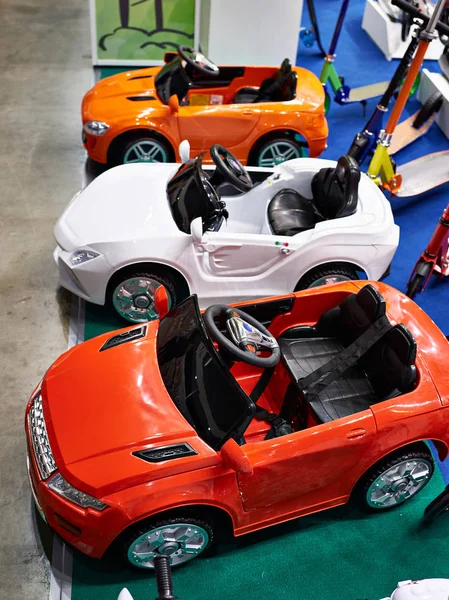 Colorful cars in toy store — Stock Photo, Image