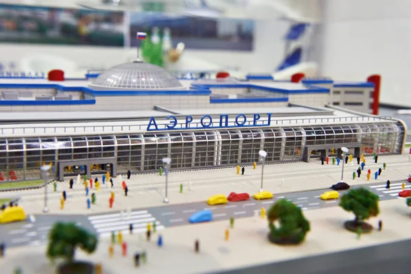 Modello in miniatura di edificio aeroportuale in Russia — Foto Stock