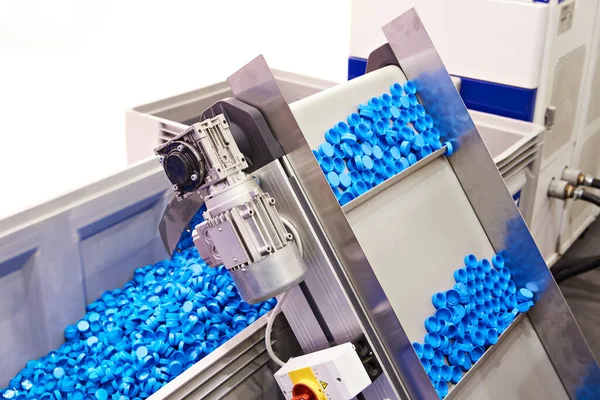 Transportador Máquina Para Producción Tapón Plástico Para Botellas —  Fotos de Stock