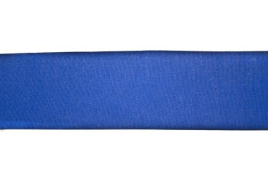 Beyaz arka planda yalıtılmış kayış