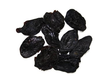 Kurumuş meyve beyaz arkaplanda izole