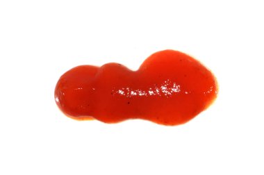 Beyaz arkaplanda ketçap lekesi izole edildi