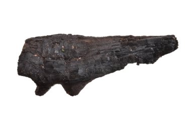 kömür beyaz arkaplanda izole edildi