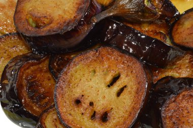 patlıcan beyaz arkaplanda izole edildi