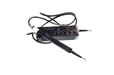 güç aracı beyaz arkaplanda izole edildi