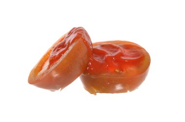 Beyaz arkaplanda izole edilmiş domates