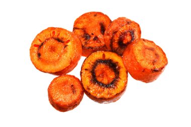 Beyaz arka plan üzerinde izole kırmızı havuç