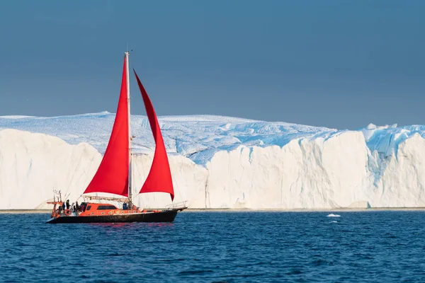 Beau Paysage Avec Grands Icebergs — Photo